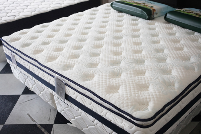 礦石涼感紗 親水棉床墊: 適合台灣炎炎夏季的好睡床墊